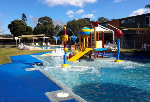 Tuncurry Lakes Resort - Brisbane Tourism 0