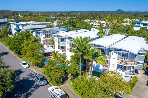 Twin Quays Noosa - Tourism Brisbane 1