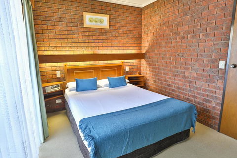 Two Rivers Motel - Tourism Brisbane 3