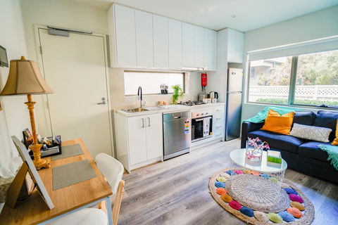 U1 Brunswick Living Brand New Apartment Close To Airport And CBD - Brisbane Tourism 0