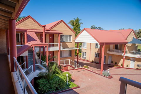Ulladulla Harbour Motel - Tourism Brisbane 3