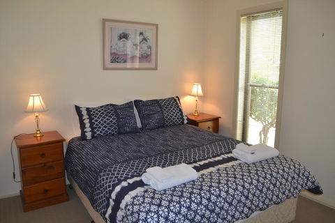 Ulmara Unit 1 - Tourism Brisbane 3