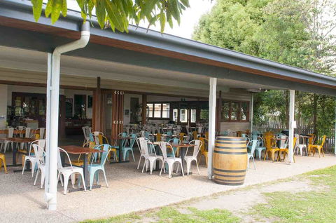 Ulmarra Hotel - Tourism Brisbane 3