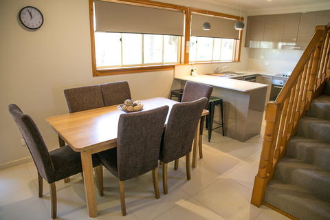 Ultiqa Village Resort - Tourism Brisbane 3