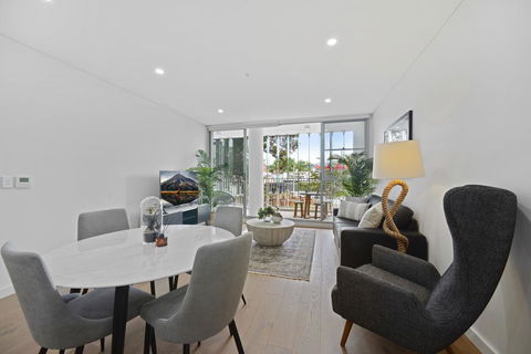 Ultra Modern, Luxurious Apartment In Tranquil Sydney - Tourism Brisbane 1