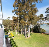 Unit 1 44 Danalene Pde fantastic waterfront property with air con - Tourism Brisbane