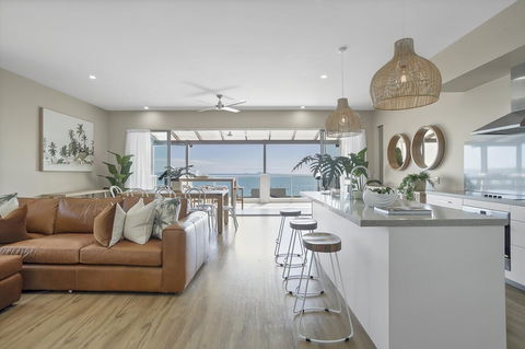 UNIT 35 Whitsundays - Tourism Brisbane 0