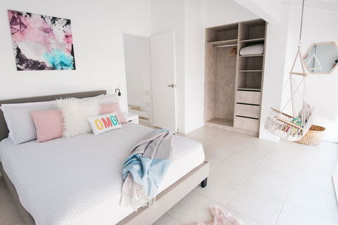 Unit 4 Weyba Lodge Noosa - Tourism Brisbane 3