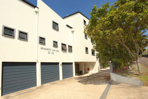 Unit 4, Beaumont Sur Mer, 13 - 15 Pacific Terrace Coolum Beach, 400 BOND, LINEN SUPPLIED - Tourism Brisbane 2