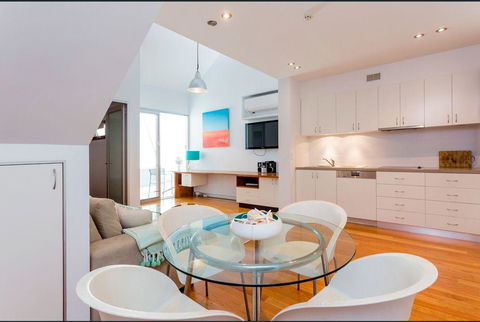 Urban Paradise Minutes From The Markets - Tourism Brisbane 2