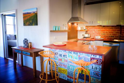 UrbanStyle Claremont Apartment - Tourism Brisbane 0