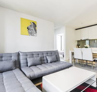 UWS Madison Melbourne CBD Apartment - Brisbane Tourism