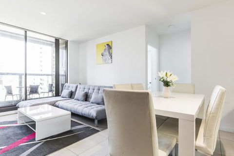 UWS Madison Melbourne CBD Apartment - Brisbane 4u 2