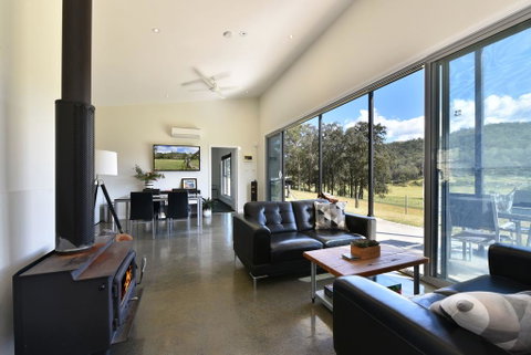 Valle Laguna - Brisbane Tourism 0