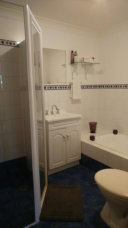 Ven & Marks Place - Tourism Brisbane 3