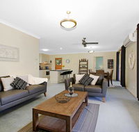 Valley View Townhouse - on the RAIL TRAIL - Brisbane Tourism