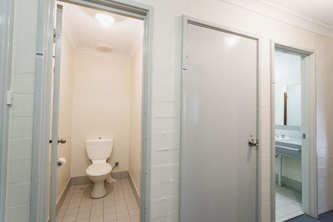 Vickery House 8 Bedroom Flat - Tourism Brisbane 2