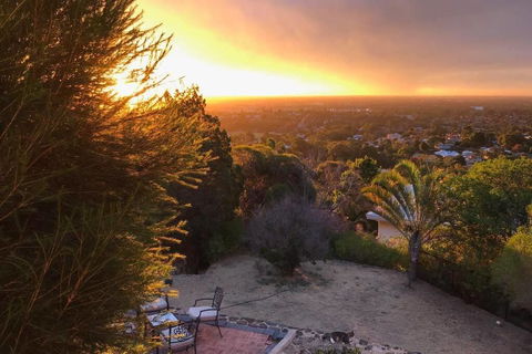 Vermillion Skies Holiday Accommodation - Tourism Brisbane 0