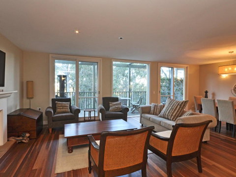 Villa 3br Vista Resort Condo Located Within Cypress Lakes Resort (nothing Is More Central) - Brisbane Tourism 0