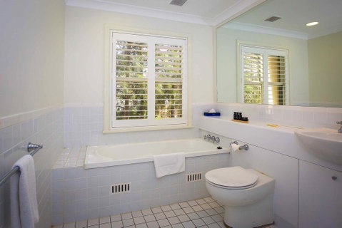 Villa Boronia - Brisbane Tourism 1