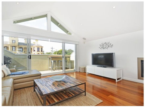 Villa By The Sea - Tourism Brisbane 0