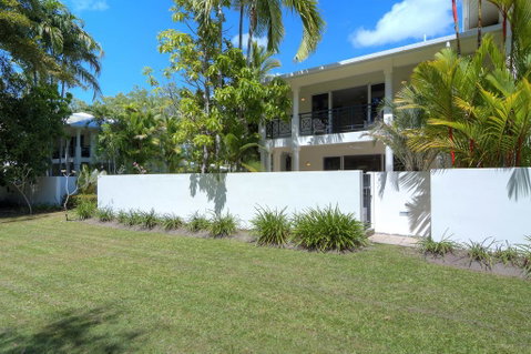Villa Del Mar - Port Douglas - Brisbane Tourism 0