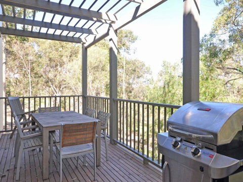 Villa Executive 2br Petit Verdot Resort Condo Located Within Cypress Lakes Resort (nothing Is More Central) - Brisbane Tourism 0