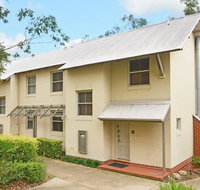 Villa Executive 2br Rose Resort Condo located within Cypress Lakes Resort nothing is more central - Brisbane Tourism