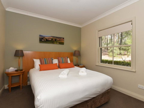 Villa Executive 2br Sangiovese Resort Condo Located Within Cypress Lakes Resort (nothing Is More Central) - Brisbane Tourism 3