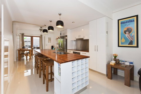 Villa Fullmoon - Brisbane Tourism 1