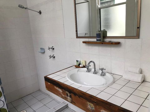 Vine Valley Inn - Tourism Brisbane 2