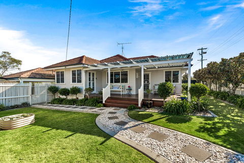 Viola House - Tourism Brisbane 1