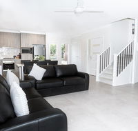 Wagga Apartments 5 - Tourism Brisbane