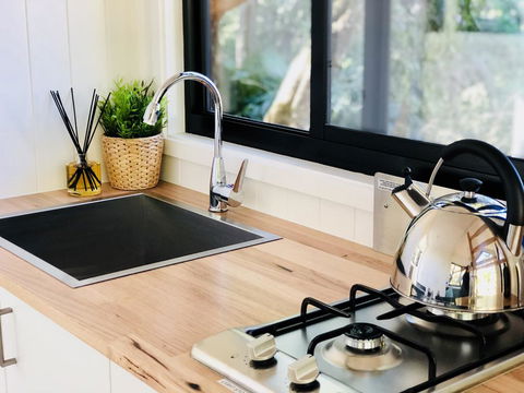 Walden Tiny House - Tourism Brisbane 1