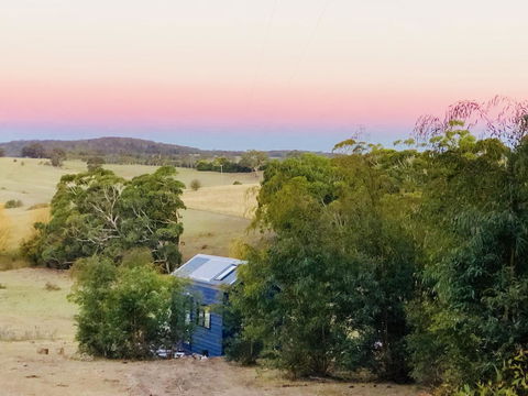 Walden Tiny House - Tourism Brisbane 0