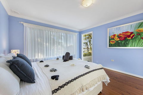 Wallace Street 18 - Linen Included Walk To Beach And Golf Club - Tourism Brisbane 1