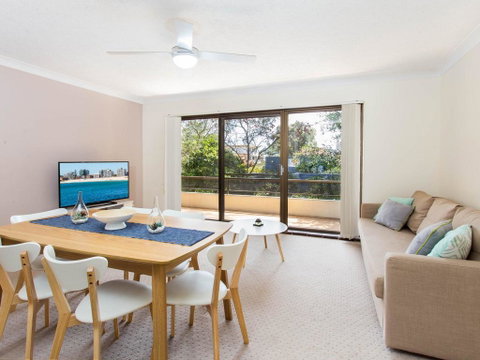 Wallis Court 5 - Brisbane Tourism 0