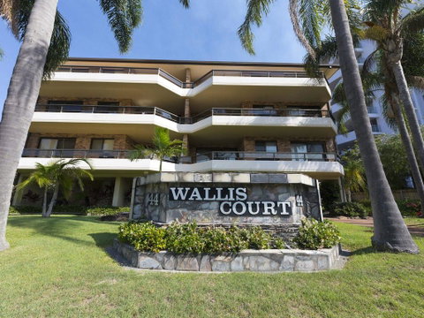 Wallis Court 6 - Brisbane Tourism 0