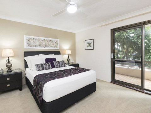 Wallis Court 6 - Brisbane Tourism 2