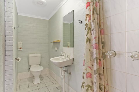 Wandarrah Lodge Hostel - Tourism Brisbane 1