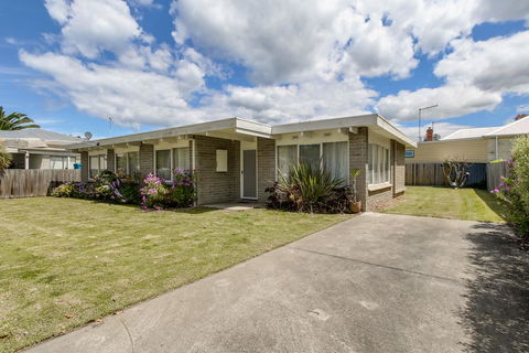 Wander On Bulmer - Tourism Brisbane 0