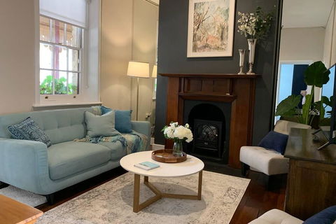 Warders Cottage: Iconic Cottage In The Heart Of Freo - Tourism Brisbane 2