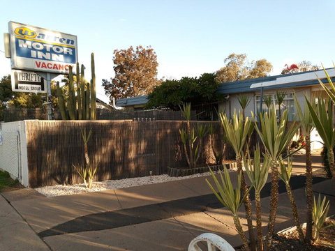 Warren Motor Inn - Tourism Brisbane 0