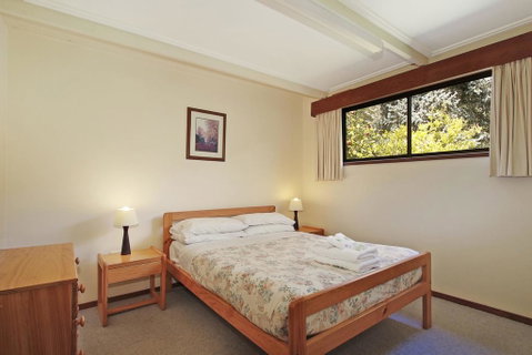 Warrina - Over Looking Ovens River - Brisbane Tourism 2