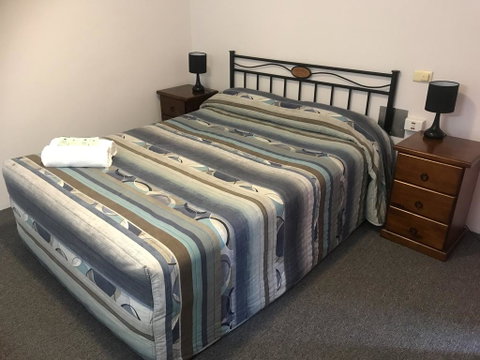 Warrina Motor Inn - Brisbane Tourism 1
