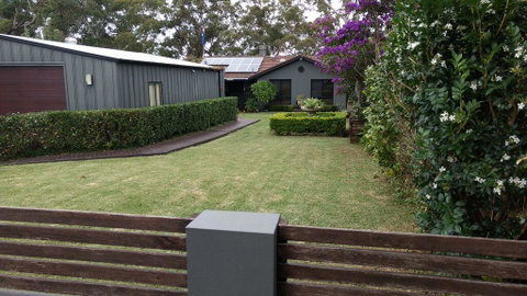 Waterfront Jervis Bay Escape Cooinda - Brisbane Tourism 1