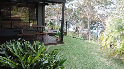 Waterfront Jervis Bay Escape Cooinda - Brisbane Tourism 3