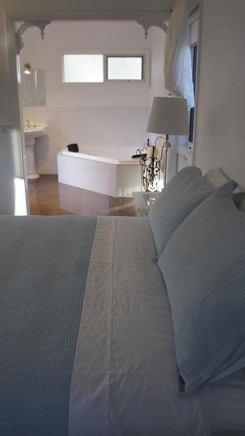 Amelina Cottages - Brisbane Tourism 30