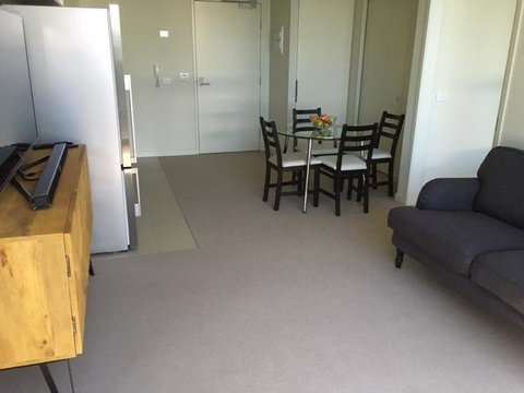 Collins Accommodation - Brisbane Tourism 4