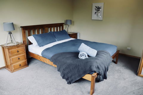 Red Ceder Cottage - Great Ocean Road - Port Campbell - Tourism Brisbane 2